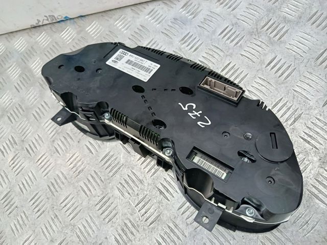 Покажчик напруги (вольтметр) 8R0920980T VAG