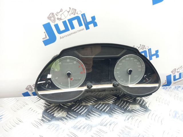Щиток приладів (комбінація) 8R0920982C VAG