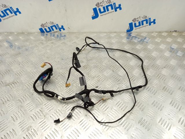 Електропроводка передніх дверей 8T0971035BA VAG