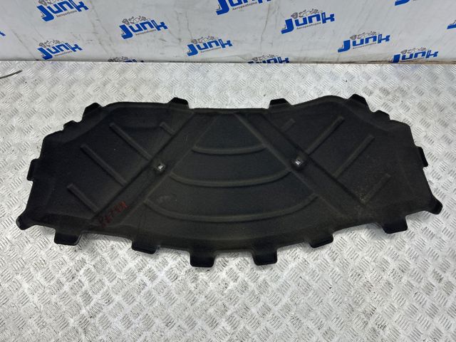Утеплювач капота 8U0863825A VAG