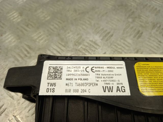 Установка подушки безпеки пасажира 8U0880204C VAG