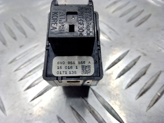 Кнопка вмикання двигуна склопідіймача передня права 8V0959855A VAG