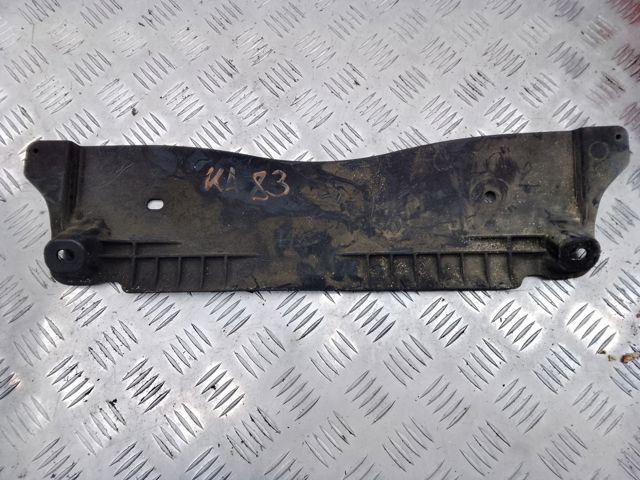 Захист днища, задній лівий 8V5825230 VAG