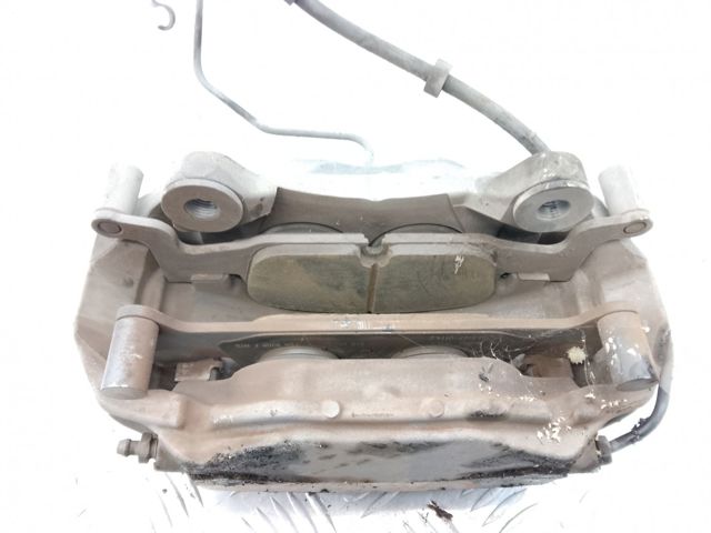 Супорт гальмівний, передній, правий 8W0615108C VAG