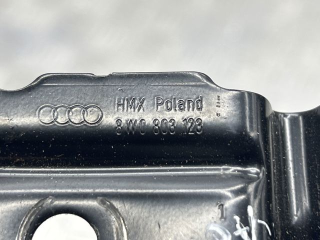 Кріплення / підставка акумулятора (АКБ) 8W0803123 VAG
