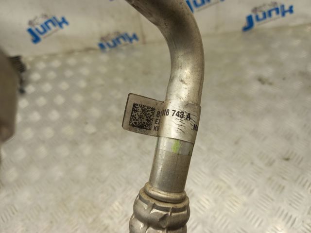 Трубопроводи 8W0816743A VAG