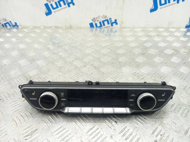 Блок управління пічкою 8W0820043G VAG