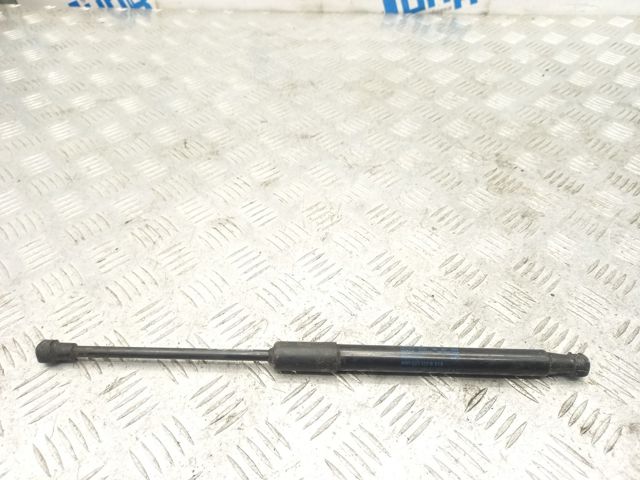 Амортизатор капота 8W0823359B VAG