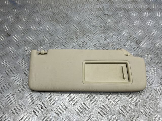 Козирок сонцезахисний автомобіля 8W0857552AMRS8 VAG