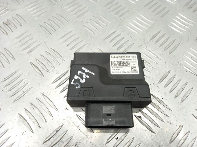 Модуль керування (ЕБУ) паливного насосу 8W0906093C VAG