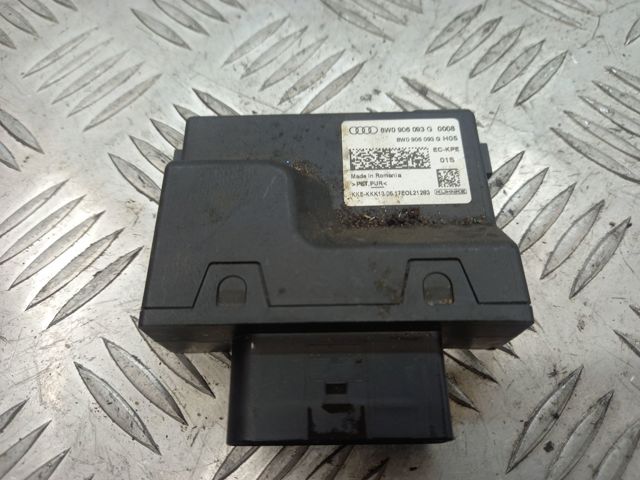 Модуль управління (ЕБУ) паливного насоса 8W0906093G VAG