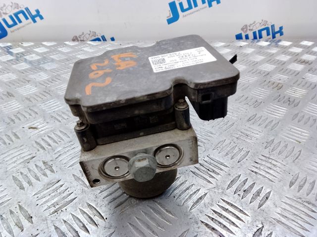 Блок керування АБС (ABS) 8W0907379J VAG