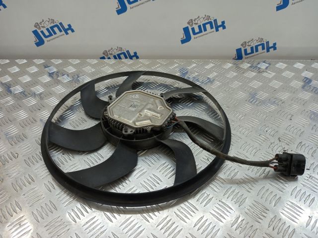 Електровентилятор охолодження в зборі (двигун + крильчатка) 8W0959455F VAG