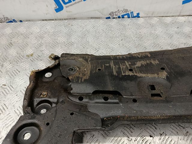 Передня балка 8W1399347E VAG