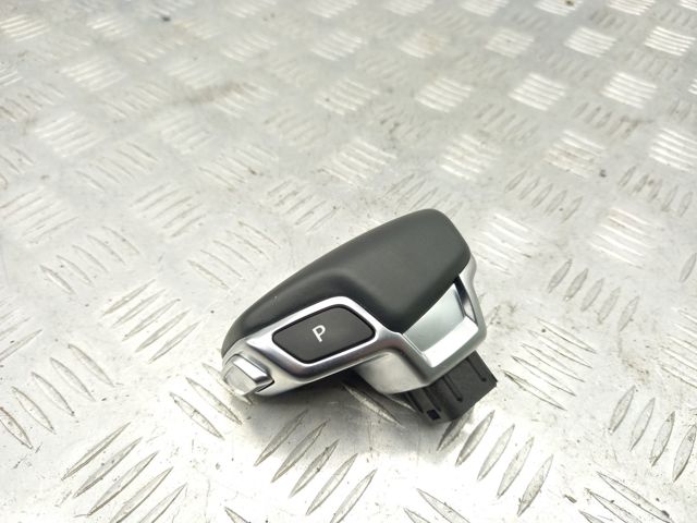 Рукоятка важеля КПП 8W1713140D VAG