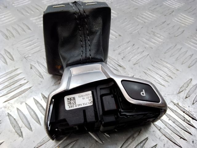 Рукоятка важеля КПП 8W1713140DDEE VAG