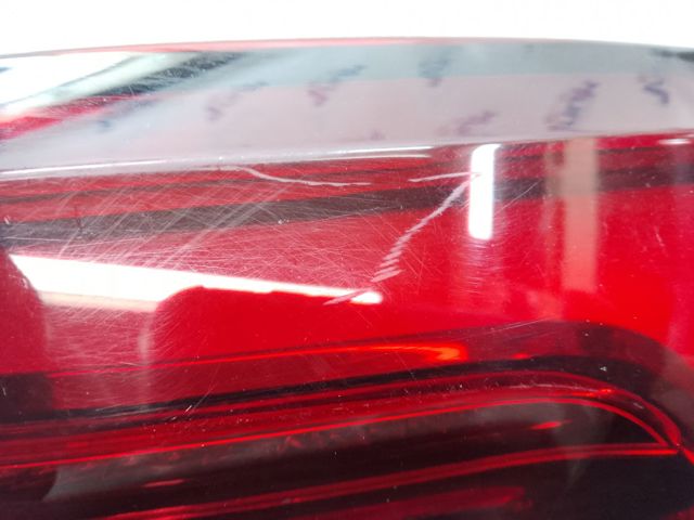 Фара задня права зовнішня 8W6945092H VAG