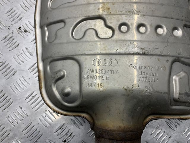 Вихлопна труба 8W9253409A VAG