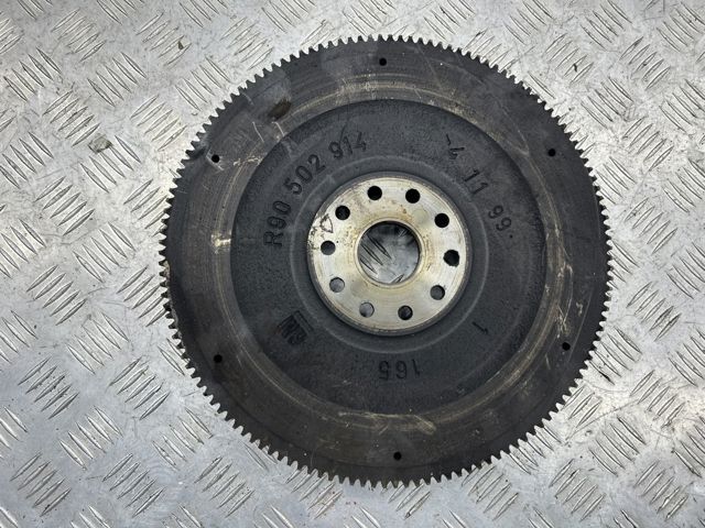 Маховик зчеплення 90502913 OPEL