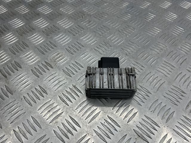 Реле свічок накалу Opel Vectra B