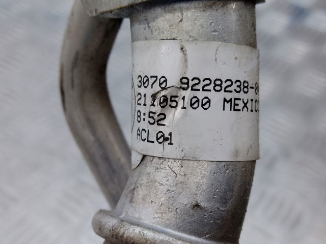 Шланг кондиціонера, від випарника до компресора 9228238 BMW