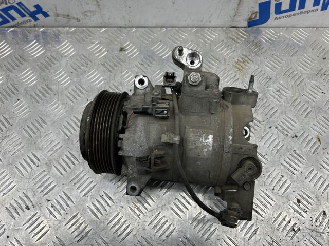 Насос кондиціонера 926001CB0B NISSAN