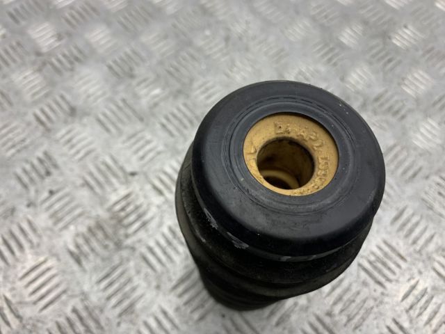 Пильник заднього амортизатора 95834350500 VAG