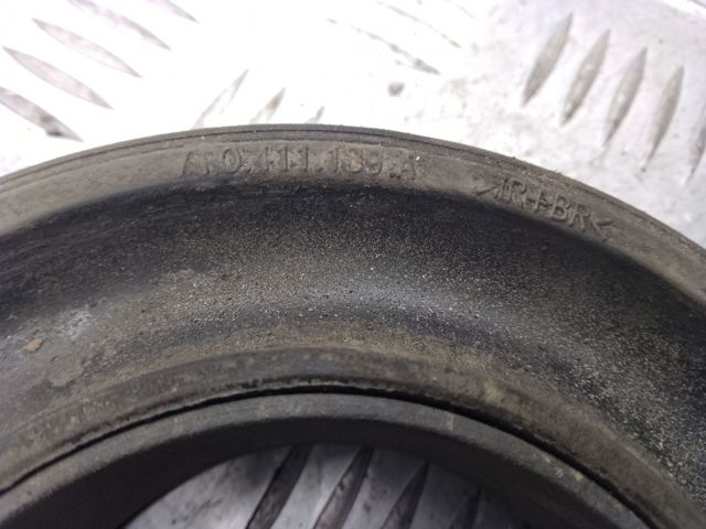 Пружина підвіски задня 95834352300 PORSCHE