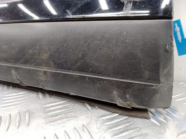 Молдинг передніх лівих дверей, нижній 95855978704G2X VAG