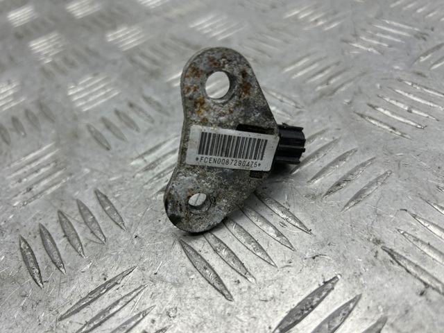 Датчик Ейрбег передній 98581EN000 NISSAN