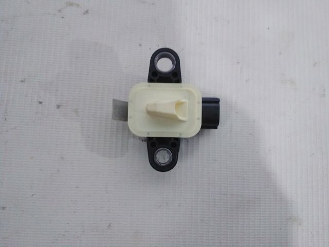 Датчик Айрбег передній 988361MA0A NISSAN