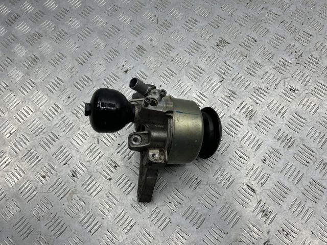 Насос гідравліки A0003290200 MERCEDES