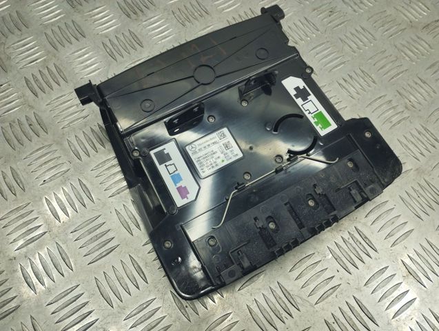 Плафони внутрішнього освітлення A00090048089051 MERCEDES