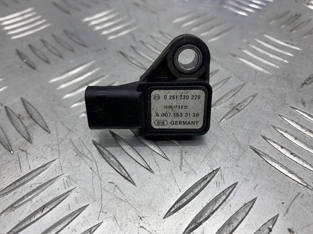 Датчик давления для mercedes benz x166 gl-klasse (gl) 2012-2019 A0071533128