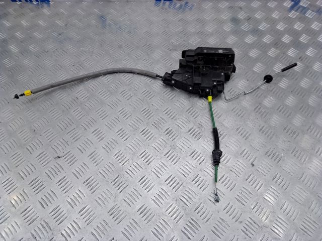 Замок передніх пасажирських дверей A0997206801 MERCEDES
