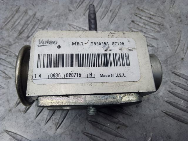 Клапан TRV, кондиціонера A0998300100 MERCEDES