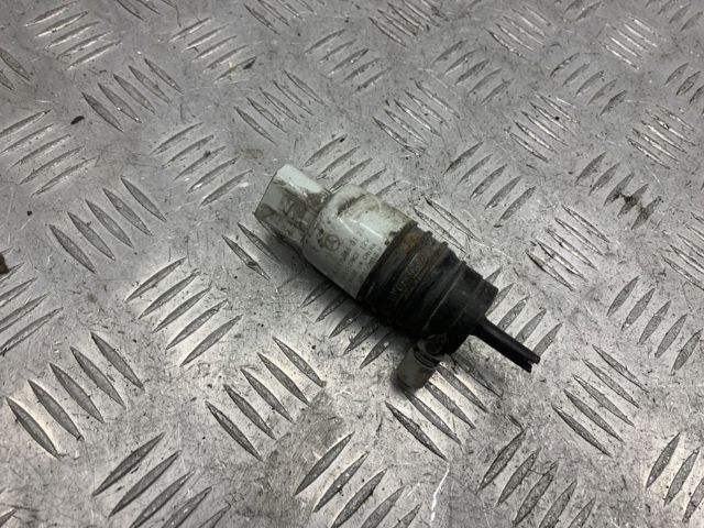 Насос омивача скла переднього A0998660121 MERCEDES