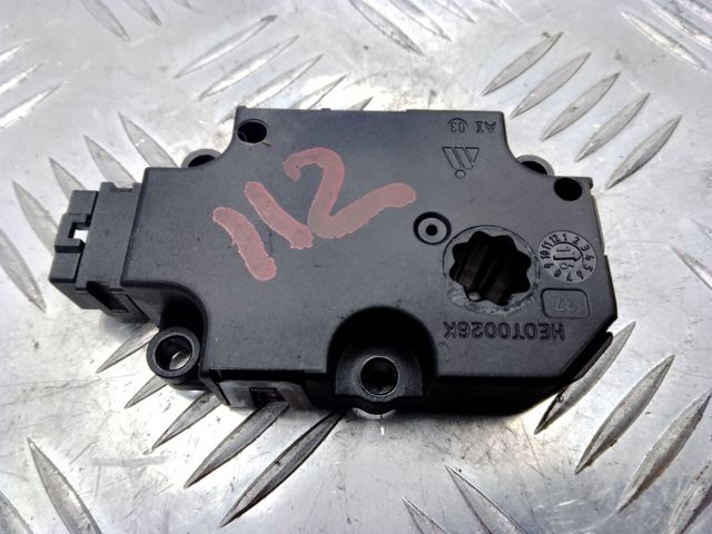 Двигун заслінки рециркуляції повітря A0999069500 MERCEDES