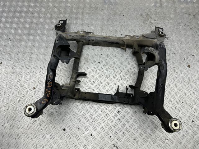 Підрамник передньої підвіски A1643300058 MERCEDES