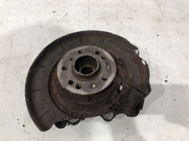 Цапфа поворотного кулака A1643501308 MERCEDES