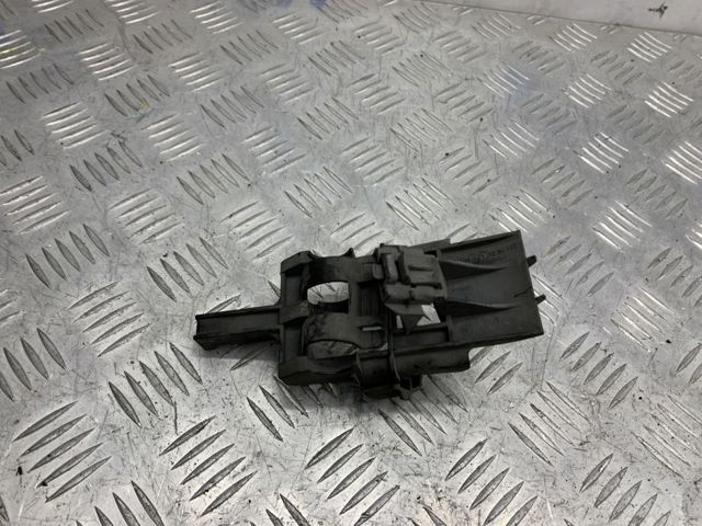 Скоба гальмівної трубки A1644210394 MERCEDES