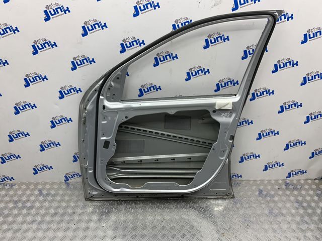 Пасажирські передні двері A1647201005 MERCEDES