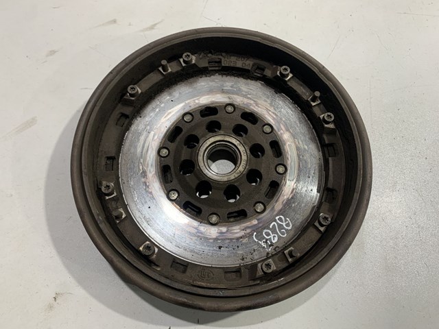Маховик із зубчастим ободом в зборі A1660300205 MERCEDES