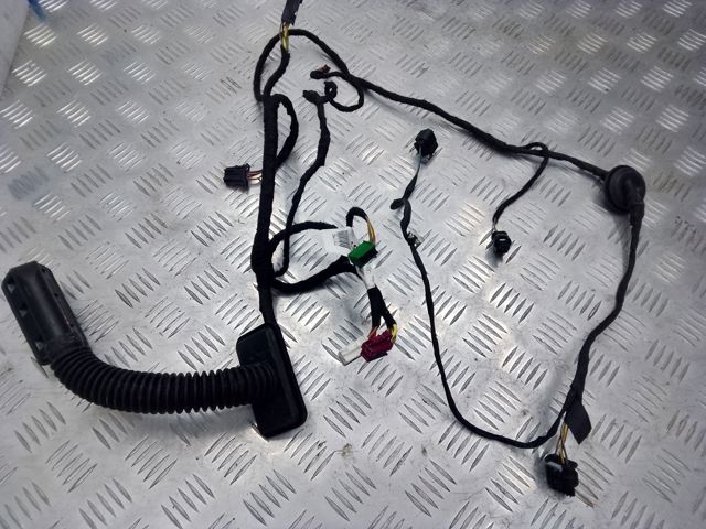 Джгут проводів передньої двері A1664402708 MERCEDES