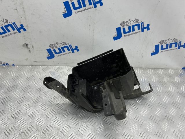 Корпус блока запобіжників A1665400224 MERCEDES