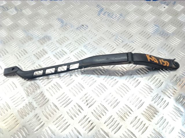 Ричаг склоочисника A1668200744 MERCEDES