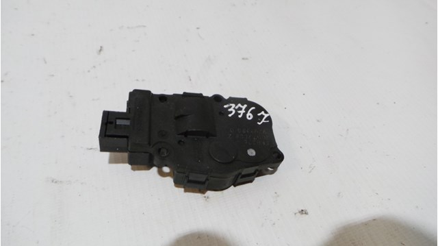 Двигун заслінки рециркуляції повітря A1669060008 MERCEDES