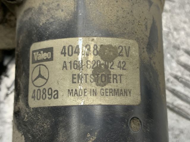 Мотор склоочисника передній A1688200242 MERCEDES