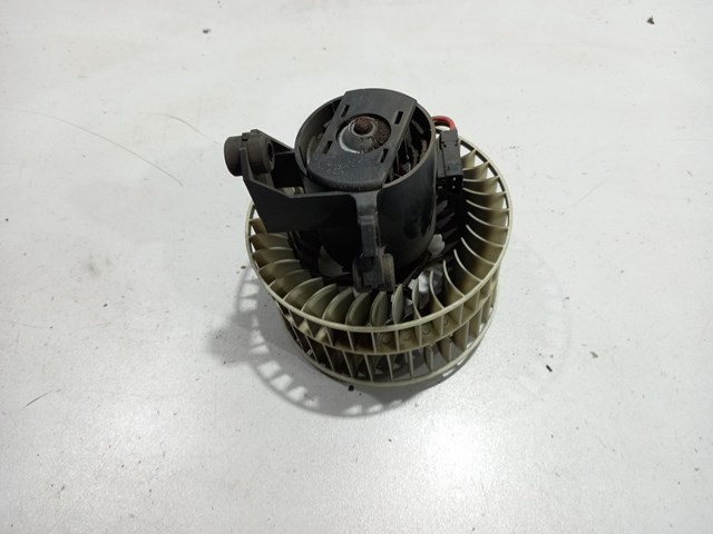 Вентилятор печки (моторчик) для mercedes benz w168 a-klasse 1997-2004 A1688200542
