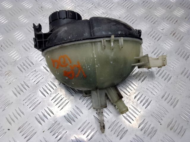 Бачок для води A2045000549 MERCEDES
